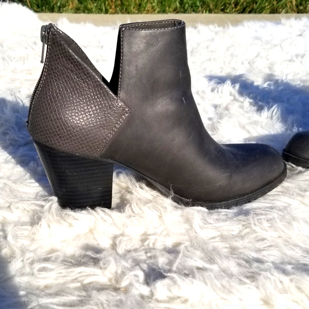 Vera Wang Grey ankle boots